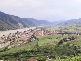 Aussicht auf Weißenkirchen mit Donau, © Donau NÖ Tourismus GmbH/AW